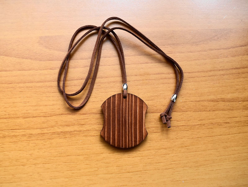 ペンダントの裏側からの画像