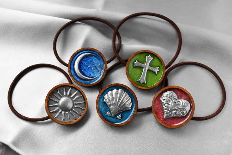 木と錫のヘアゴム